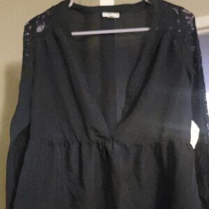 Charming Charlie blouse